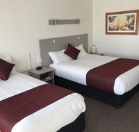 Cobb Inlander Motel - Australian Directory