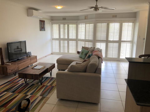 Cockleshell Sands - Australian Directory 3