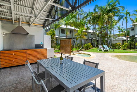 Coco Bay Resort - Australian Directory 1