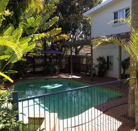 Coconut Palms On The Bay - Australian Directory