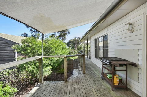 Coffey Court Cottage 2 - Australian Directory 0