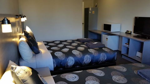Colac Central Hotel-Motel - Australian Directory 2