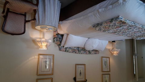 Colhurst House - Australian Directory 1