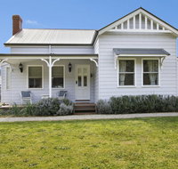 Collins Cottage - Australian Directory