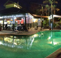 Colonial Village Cabins Camping  Tours - Hervey Bay YHA - Australian Directory