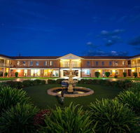 Comfort Inn  Suites King Avenue - Australian Directory