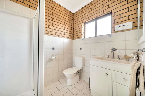 Comfort Inn Warwick - Australian Directory 1