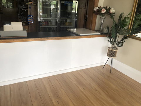 Commercial Hotel - Australian Directory 1