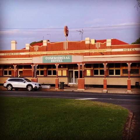 Commercial Hotel - Australian Directory 3
