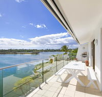 Commodore Apartment 8 - Australian Directory