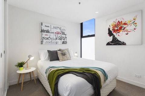 Complete Host SEE Apartments - Australian Directory 3