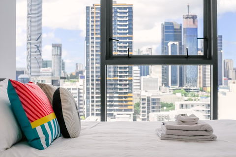 Convenient And Bright 1BED APT At South Brisbane - Australian Directory 0