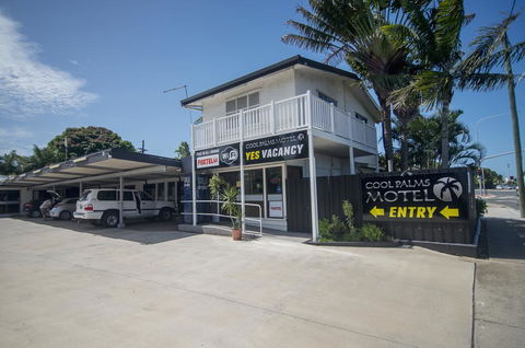 Cool Palms Motel - Australian Directory 0