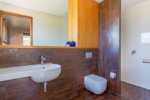 Cooley At Caba - Australian Directory 2