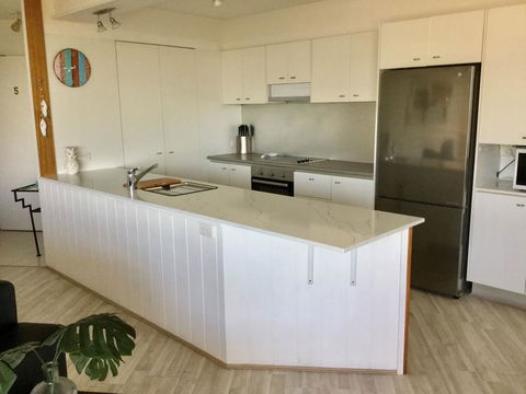 Coolum Beach Resort - Australian Directory 1