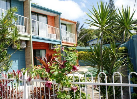 Coolum Budget Accommodation - Australian Directory 0