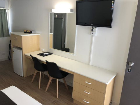 Coral Sands Motel - Australian Directory 3