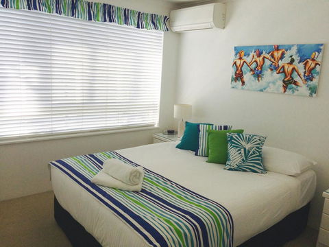 Coral Sea Apartments - Australian Directory 2