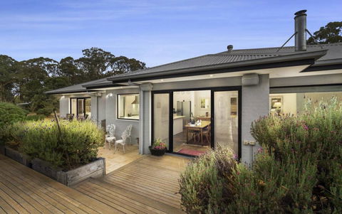 Corinella House - Australian Directory 1