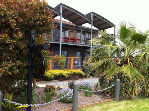 Corinella On The Esplanade Bed & Breakfast - Australian Directory 0
