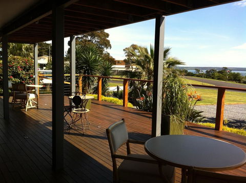 Corinella On The Esplanade Bed & Breakfast - Australian Directory 1