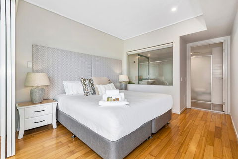 Corporate Boardies @ Bells Boulevard - Australian Directory 3