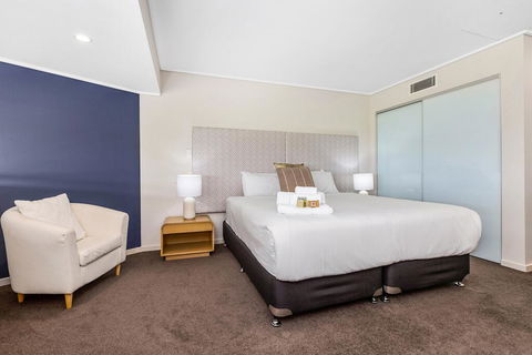 Corporate Boardies @ Bells Boulevard - Australian Directory 2