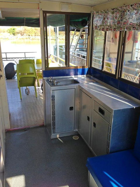 Corroboree Houseboats - Australian Directory 3