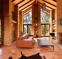 Corymbia Cottage - unique quirky private a guest favourite - Australian Directory