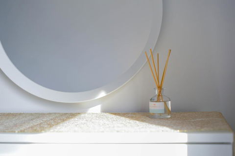 Cosy Apartment Near Racecourse - Australian Directory 1