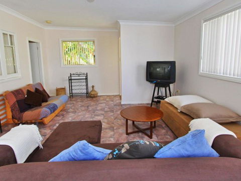 Cosy Cottage By The Sea - Australian Directory 2