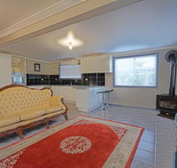 Cottage in the Country - Australian Directory