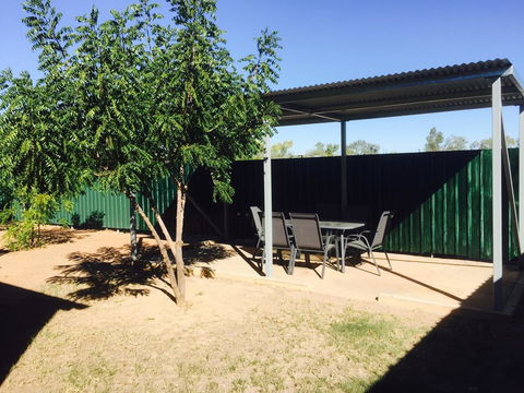 Cottage On Cork - Australian Directory 2
