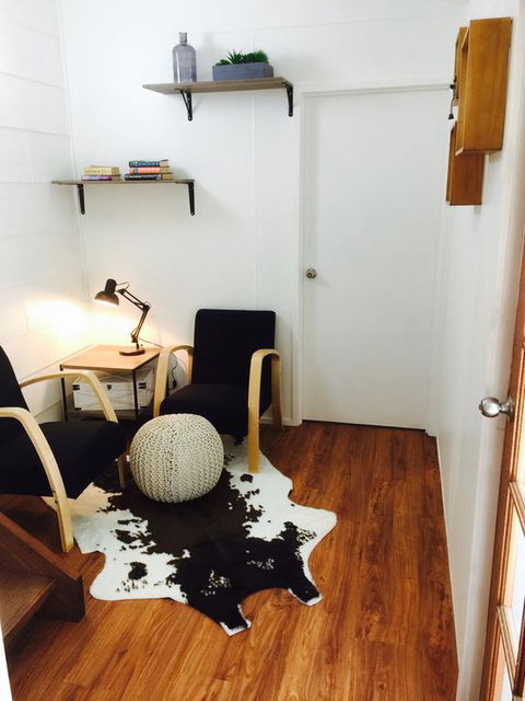 Cottage On Cork - Muddy Cottage - Australian Directory 3