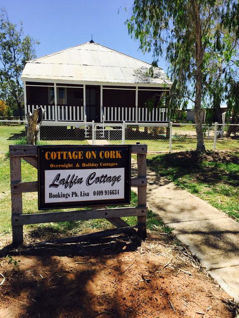 Cottage On Cork -Laffin Cottage - Australian Directory 3