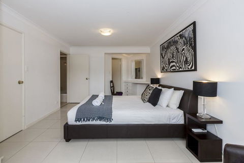 Cottesloe Cove Beach Apartment - Australian Directory 2