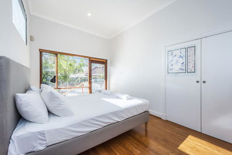 Cottesloe Eclectic House - Australian Directory 2