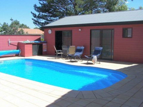 Cottonwood Lodge - Australian Directory 2
