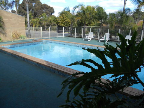 Cottonwood Motor Inn - Australian Directory 0