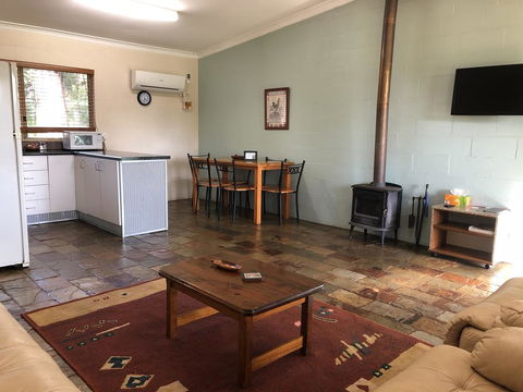 Country Cottages Of Bridgetown - Australian Directory 3