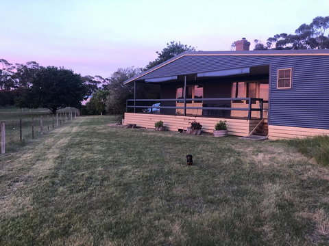 Country Farm House Close To Ballarat - Australian Directory 0