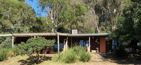 Country Lane Lysterfield - Australian Directory 0