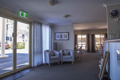 Country Roads Motor Inn - Australian Directory 1