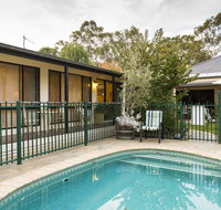 Courtsidecottage Bed and Breakfast - Australian Directory