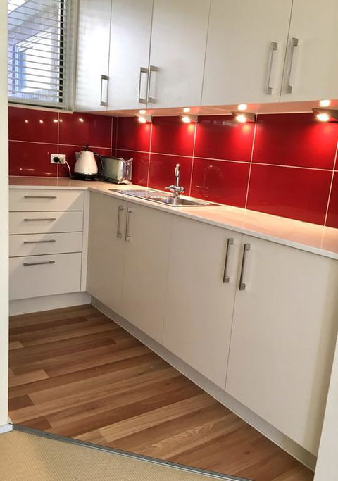 Cozy One Bedroom Apartment In Waverton - Australian Directory 3