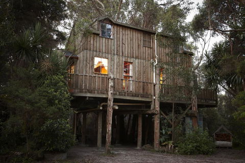 Crayfish Creek Van & Cabin Park - Australian Directory 1