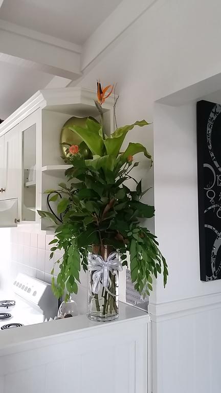 Creek Cottage Bed And Breakfast - Australian Directory 1