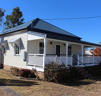Creekview Cottage - 70 Lock Street - Australian Directory