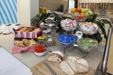 Cremorne Point Manor - Australian Directory 1