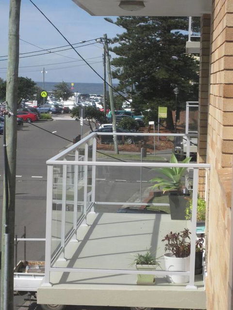 Cronulla Beach Break - Australian Directory 3